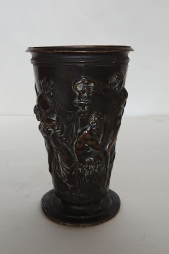 Grand Tour bronze beaker, Italy, circa 1870